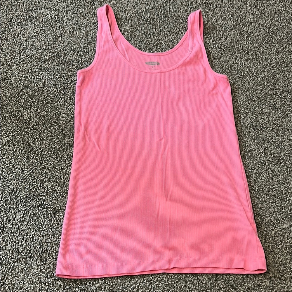 Old Navy Pink Fitted Sleeveless Tank Top